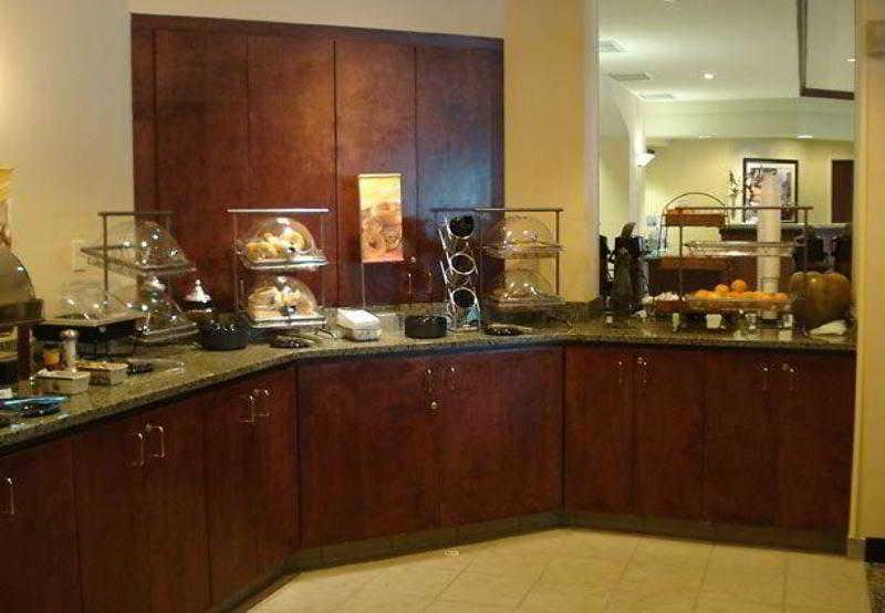 Springhill Hotel 3*